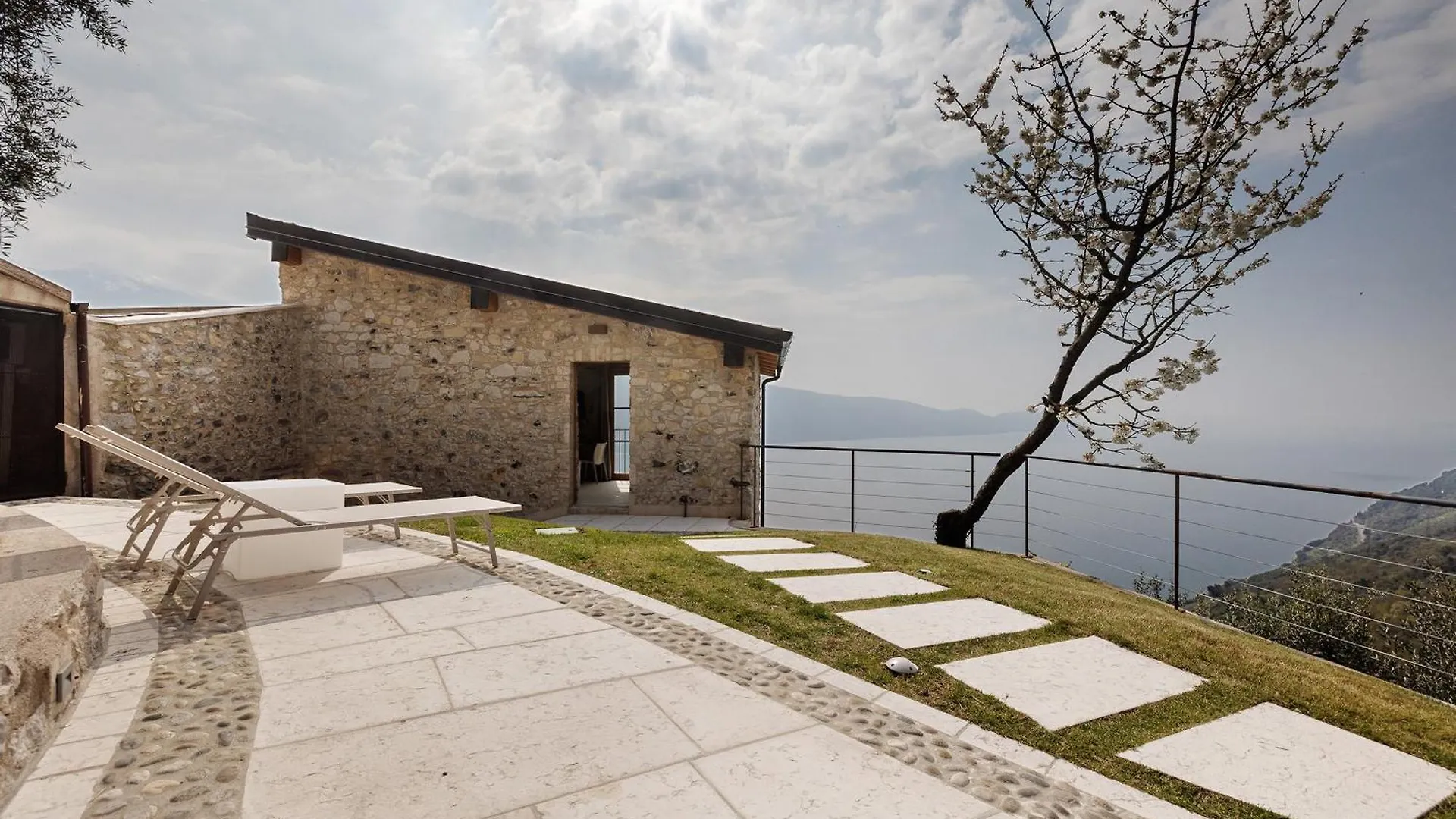 Casa Limonaia Al Pos Villa Tignale 0*,