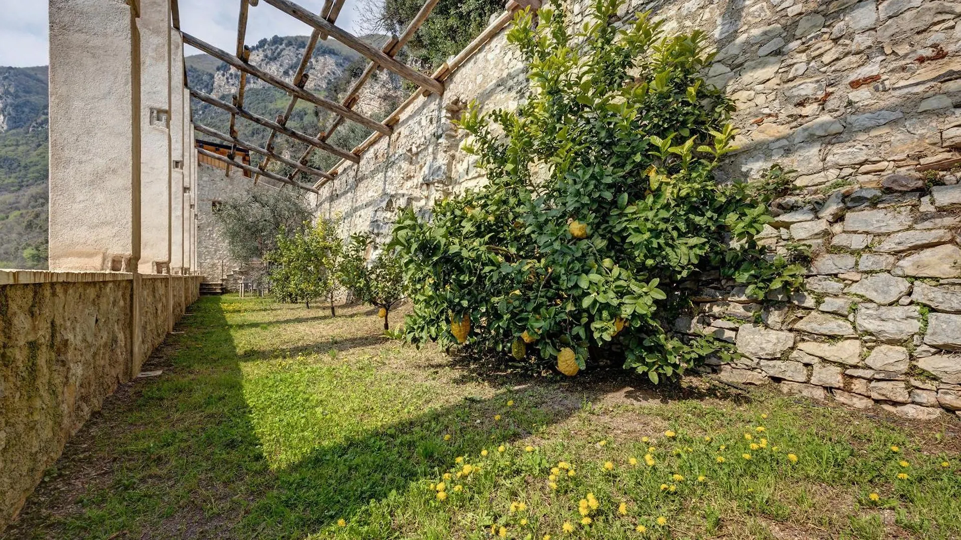 Casa Limonaia Al Pos Villa Tignale